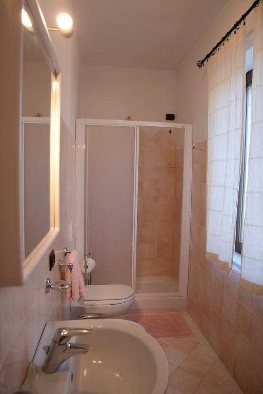 Gallura Affittacamere Арцахена Екстериор снимка